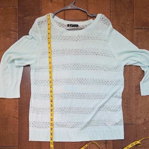 CLEARANCE Banana Republic Women's Light Seafoam Green Knit Top Size XL - Picture 8 of 11